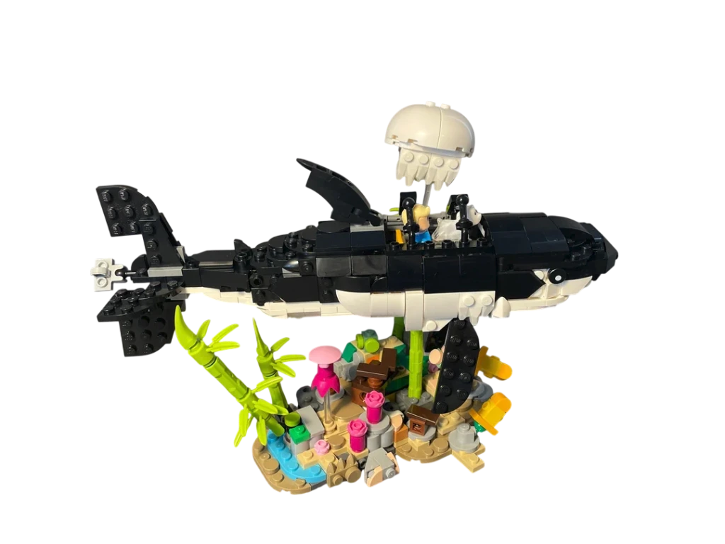 i-built-tintins-shark-submarine-using-only-pieces-from-lego-v0-0n7i8ng0ifrg1-Photoroom.webp