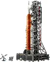 10341 Le système de lancement spatial d'Artemis de la NASA