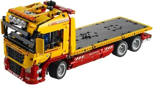 8109 Truck met Laadplatform
